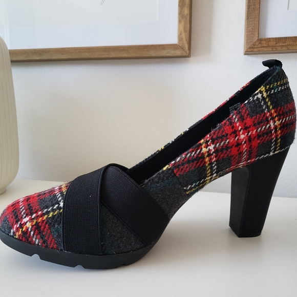 Anne Klein Sport Plaid Pumps Size 9M - Picture 5 of 10